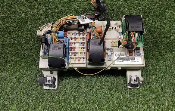 Ford Focus Power management control unit 7M5T14A073DC 519243125 00032634