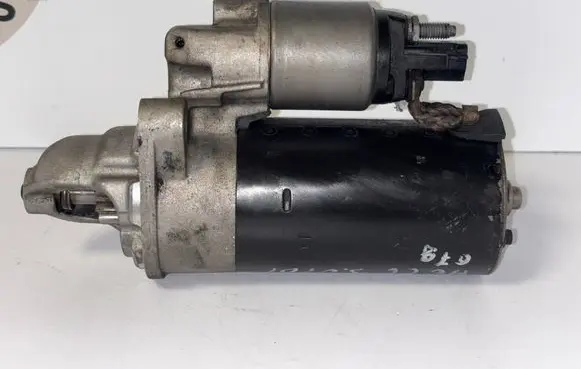 Audi A6 S6 C6 4F Starter motor 1005831496