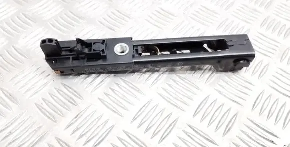 Volkswagen PASSAT B7 Seat belt adjustment motor 1T0857819B