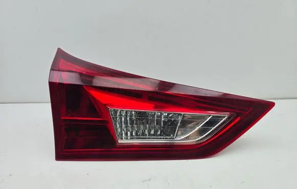 Toyota Auris E180 Tailgate rear/tail lights 02268 05180238