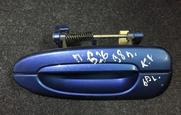 Mazda 626 Front door exterior handle