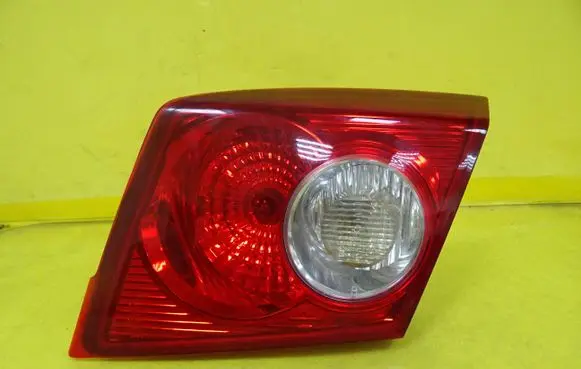 Chevrolet Lacetti Tailgate rear/tail lights