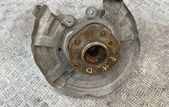 BMW 5 F10 F11 Rear wheel hub