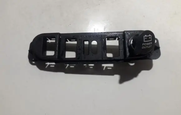 Chrysler PT Cruiser Cigarette lighter 