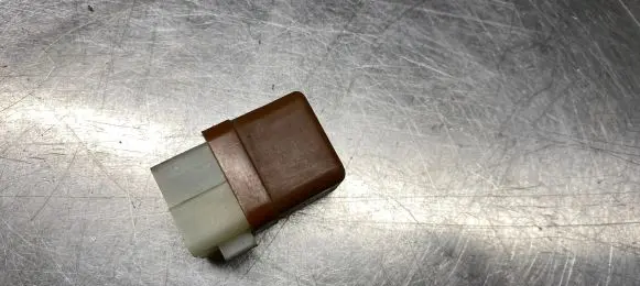Nissan Almera Tino Other relay 25230 79964