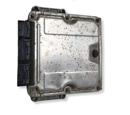 Renault Laguna II Engine control unit/module 0281010556 8200153946 8200095416