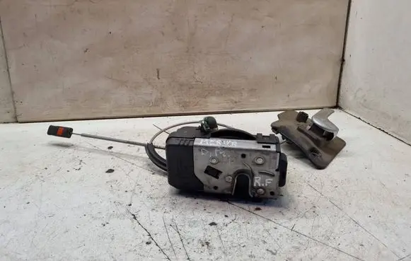 Front door lock