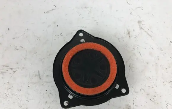 Maserati Levante Front door high frequency speaker 670002118 8923012201