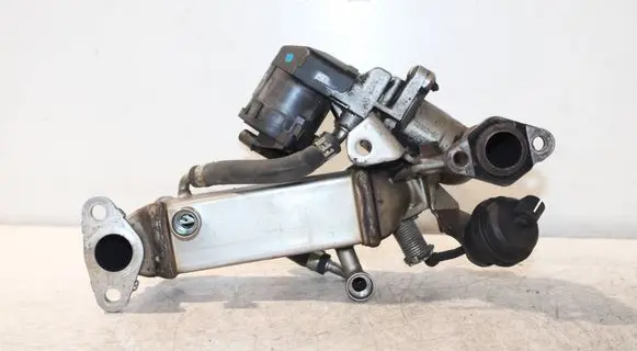 BMW 3 E90 E91 EGR valve cooler 7805447