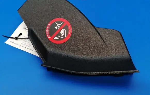 Dashboard side end trim