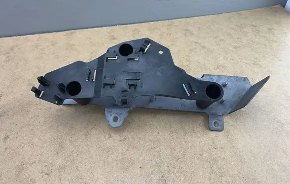 BMW X3 E83 Other engine bay part 7805459 13627805459 13627796275