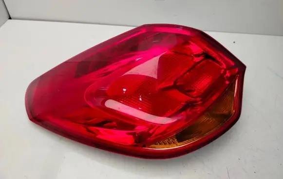 Opel Astra J Rear/tail lights 43R29