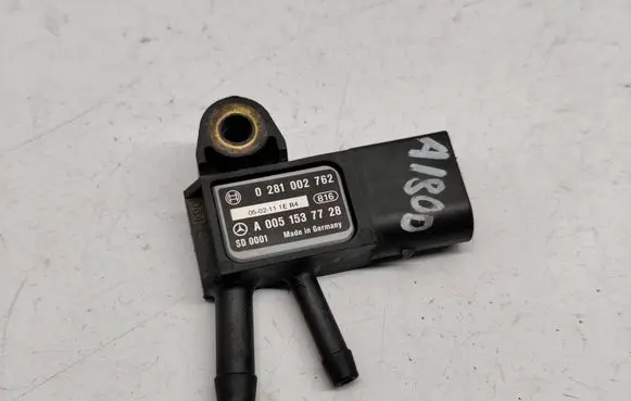 Mercedes-Benz A W169 Exhaust gas pressure sensor A0051537728 0281002762 0051537728