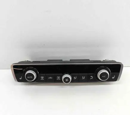 Audi A3 S3 8V Interior fan control switch 8V0820043AF
