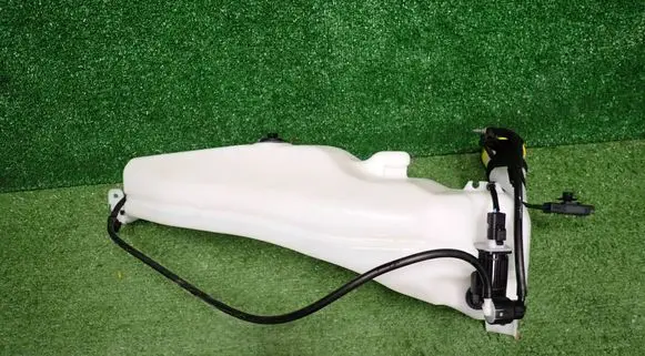 Fiat 600 Windshield washer fluid reservoir/tank 
