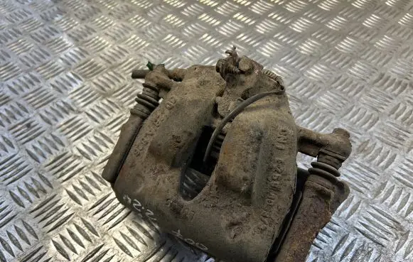 Peugeot 807 Front brake caliper