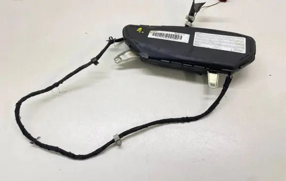 Audi A3 S3 8L Seat airbag 8L0880242AB