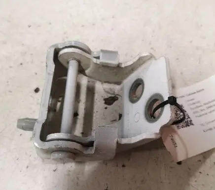 Citroen C5 Rear door lower hinge