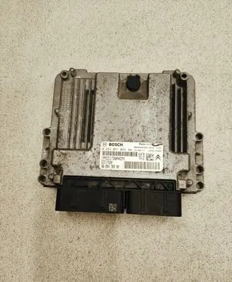 Citroen C4 II Picasso Engine control unit/module 0281031043 9806460480 031043