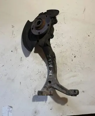 Volkswagen PASSAT B5.5 Front wheel hub 8D0407258