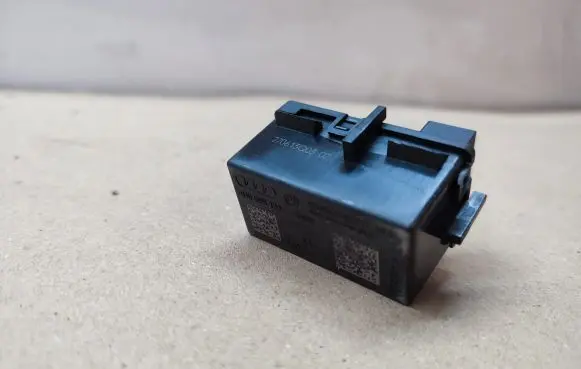 Audi A6 S6 C7 4G Keyless (KESSY) go control unit/module 4H0909131