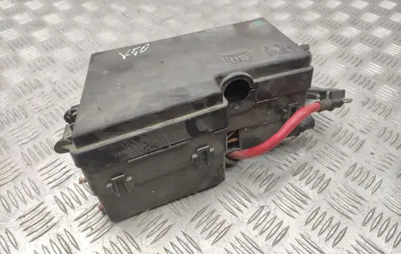 Volvo V50 Fuse module 30724881