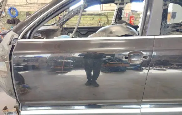 Porsche Cayenne (9PA) Front door