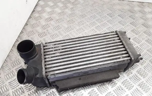 Ford Fiesta Intercooler radiator 8V519L440AE