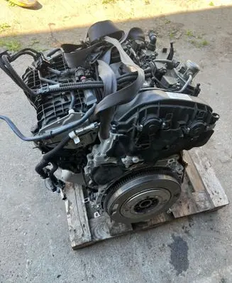 BMW 5 G30 G31 G38 Engine B48B20 155737501
