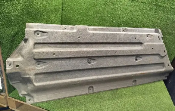Hyundai Bayon Center/middle under tray cover 84227Q0000 5019900031 6010100136