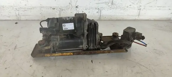 BMW 5 E60 E61 Air suspension compressor/pump EBLV2008A2