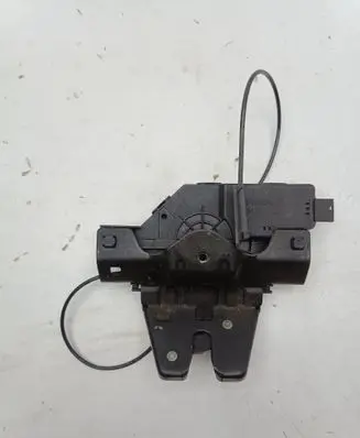 BMW 1 E81 E87 Tailgate/trunk/boot lock/catch/latch 8196401