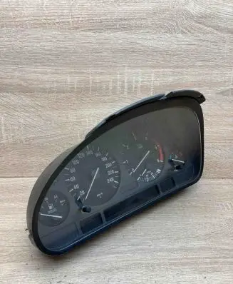BMW 5 E39 Speedometer (instrument cluster) 6906998 110008784 ForDieselLHD
