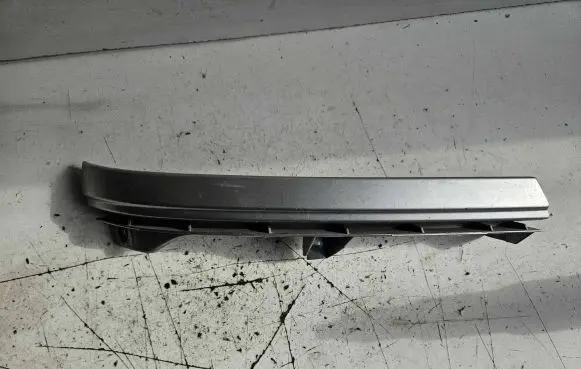 Under headlight/headlamp trim