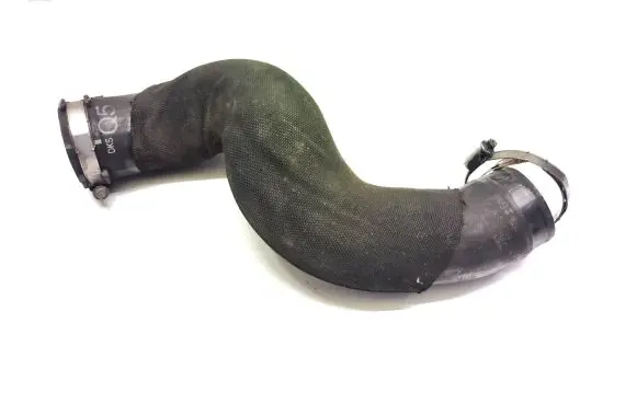 Audi Q5 SQ5 Intercooler hose/pipe 8r0145737h 8R0145737H 22204B0