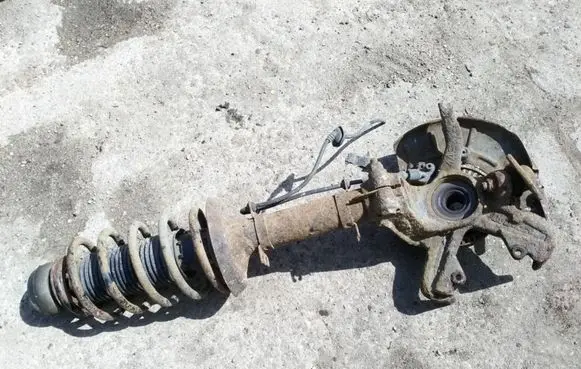Volkswagen Golf IV Front shock absorber/damper 1J04130315