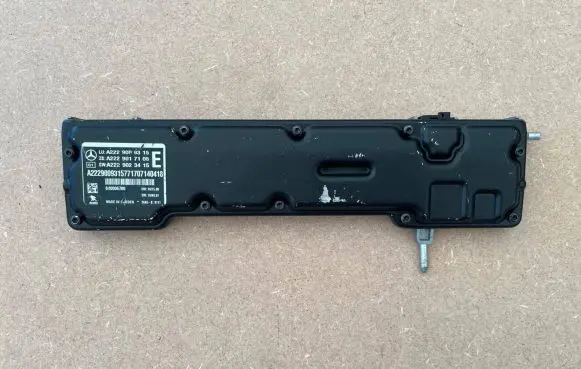Windshield/windscreen camera