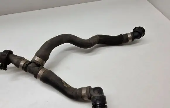 BMW 4 F32 F33 Engine coolant pipe/hose 8616558