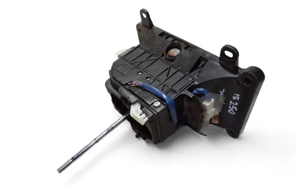 Lexus IS 220D-250-350 Gear shifter/selector 3352153050