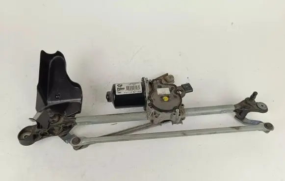 BMW 4 F36 Gran coupe Front wiper linkage and motor 7267503 395220260970 W000026097