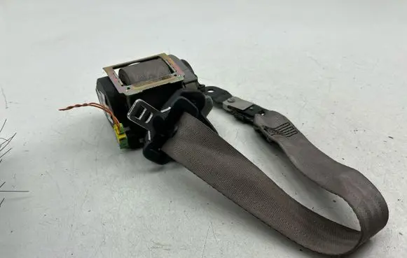 Volvo XC90 Third row seat belt 601239900