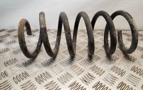 Opel Vivaro Front coil spring 