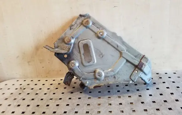 Honda CR-V Battery tray 