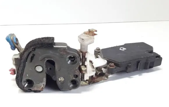 Subaru Legacy Front door lock