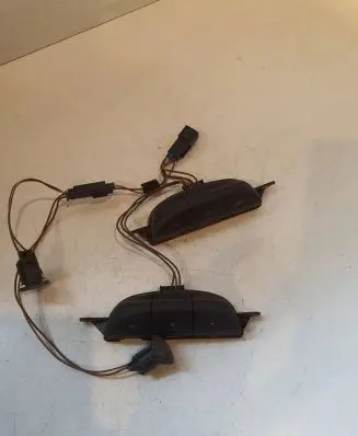 Opel Zafira A Steering wheel buttons/switches 90561159