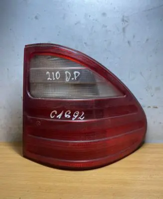 Mercedes-Benz E W210 Rear/tail lights A2108204864 C1692
