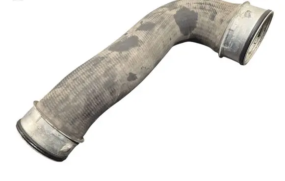 Volkswagen Golf Plus Intercooler hose/pipe 1K0145834L