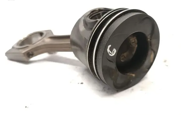 BMW 5 E60 E61 Piston with connecting rod