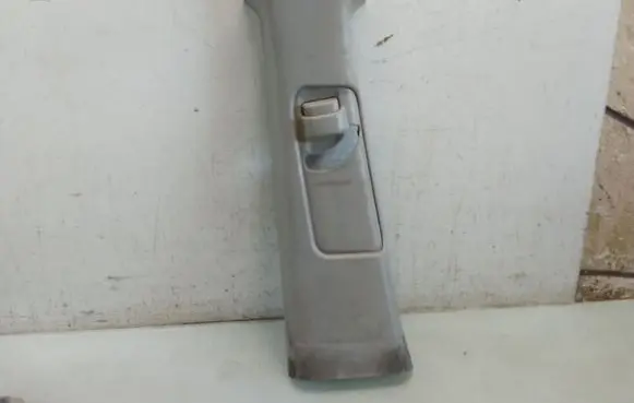 Opel Frontera B (B) pillar trim (top) 