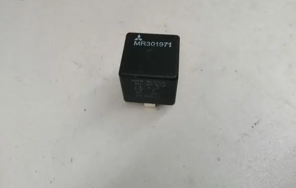 Mitsubishi Outlander Other relay MR301971 2836A11